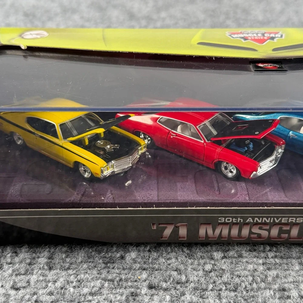 Hot Wheels 71 Muscle Cars 30th Anniversary Set 1:64 Multi-Color 29778 Diecast